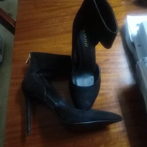 Liliana Black Elegant Heels